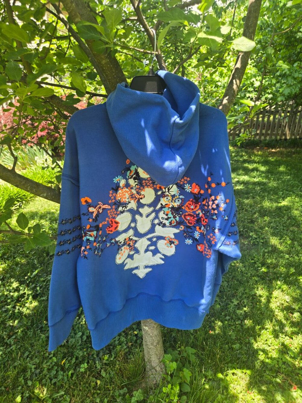 NWT FP Movement At My Best Embroidered Sweat Hoodie In Steller Blue SOLD OUT COL - Picture 4 of 13